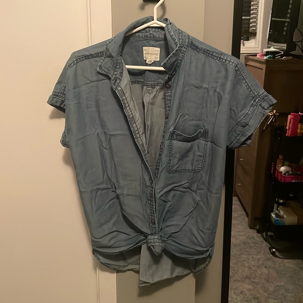 BUY 1 ITEM GET 1 FREE American eagle short sleeve button up blouse